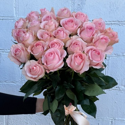 Букет из нежных розовых роз - купить с доставкой в по Аксаю
